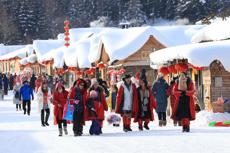 一、去雪乡、泡温泉或滑雪之旅