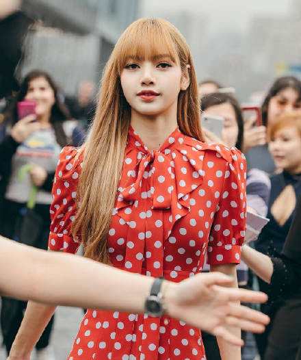 jennie队内霸凌是怎么回事？jennie霸凌lisa和rose是真的假的