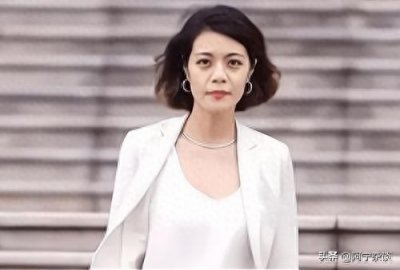 ​复旦“女神”陈果老师：从“神坛”到“讲坛”，到底发生了什么？