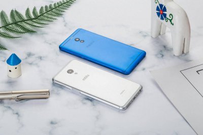 ​当魅蓝S6与魅蓝Note6放在一起，你会该选谁吗？看完你就知道