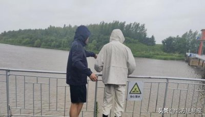 ​敦化市：冒雨“汛”速出击，筑牢水库安全防线